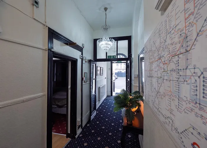 St George Hotel Paddington London